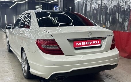 Mercedes-Benz C-Класс, 2012 год, 1 200 000 рублей, 3 фотография