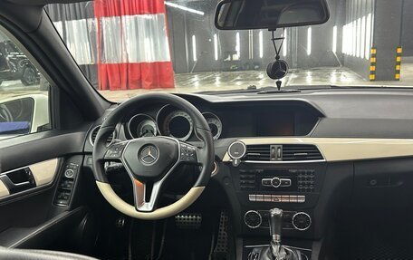 Mercedes-Benz C-Класс, 2012 год, 1 200 000 рублей, 9 фотография