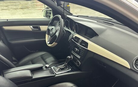 Mercedes-Benz C-Класс, 2012 год, 1 200 000 рублей, 8 фотография