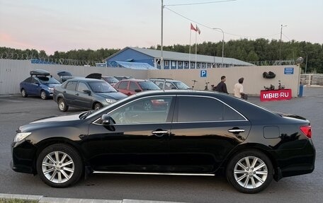 Toyota Camry, 2014 год, 1 880 000 рублей, 2 фотография