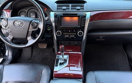 Toyota Camry, 2014 год, 1 880 000 рублей, 15 фотография