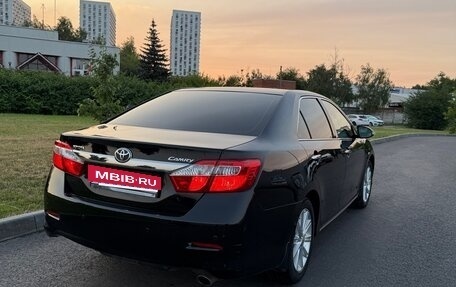Toyota Camry, 2014 год, 1 880 000 рублей, 5 фотография