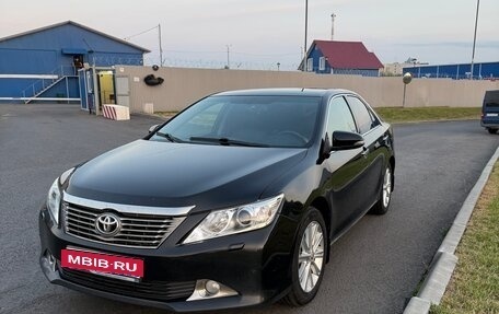 Toyota Camry, 2014 год, 1 880 000 рублей, 9 фотография