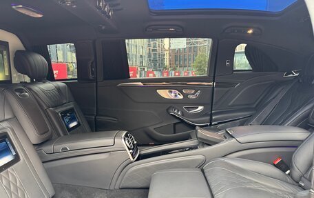Mercedes-Benz Maybach S-Класс, 2018 год, 45 000 000 рублей, 29 фотография