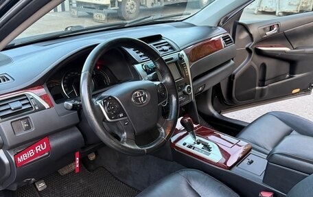 Toyota Camry, 2014 год, 1 880 000 рублей, 18 фотография