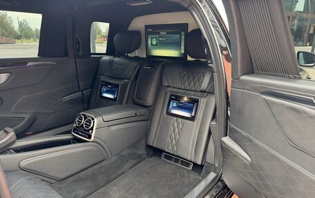 Mercedes-Benz Maybach S-Класс, 2018 год, 45 000 000 рублей, 36 фотография