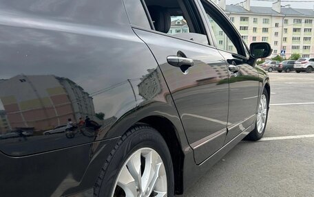Honda Civic VIII, 2010 год, 800 000 рублей, 2 фотография