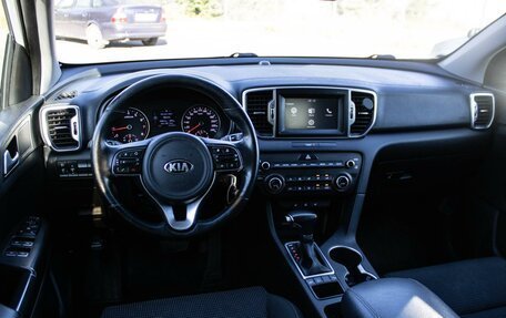 KIA Sportage IV рестайлинг, 2018 год, 2 000 000 рублей, 6 фотография