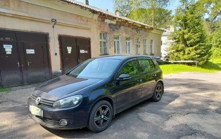 Volkswagen Golf VI, 2011 год, 900 000 рублей, 2 фотография