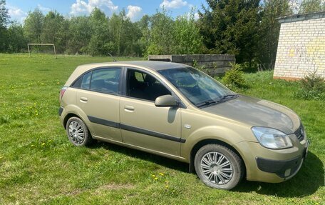 KIA Rio II, 2007 год, 355 000 рублей, 2 фотография