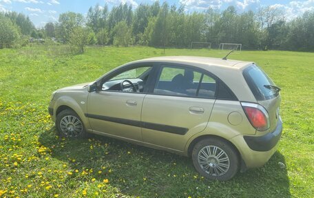 KIA Rio II, 2007 год, 355 000 рублей, 10 фотография