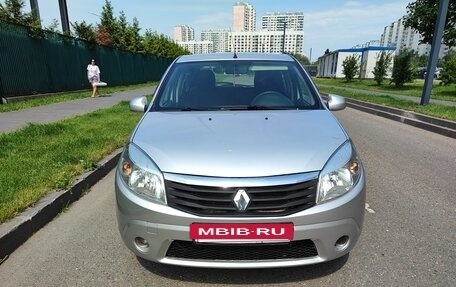 Renault Sandero I, 2014 год, 550 000 рублей, 2 фотография