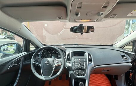 Opel Astra J, 2011 год, 950 000 рублей, 8 фотография