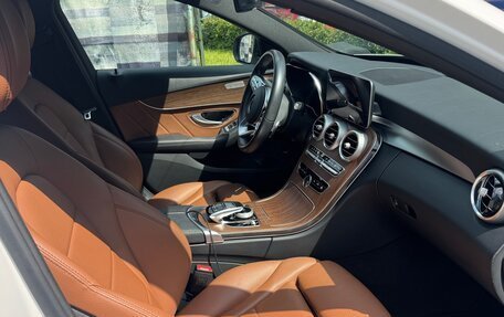 Mercedes-Benz C-Класс, 2019 год, 3 500 000 рублей, 6 фотография