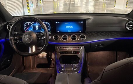 Mercedes-Benz E-Класс, 2020 год, 4 500 000 рублей, 8 фотография