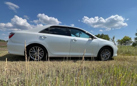 Toyota Camry, 2016 год, 2 060 000 рублей, 14 фотография