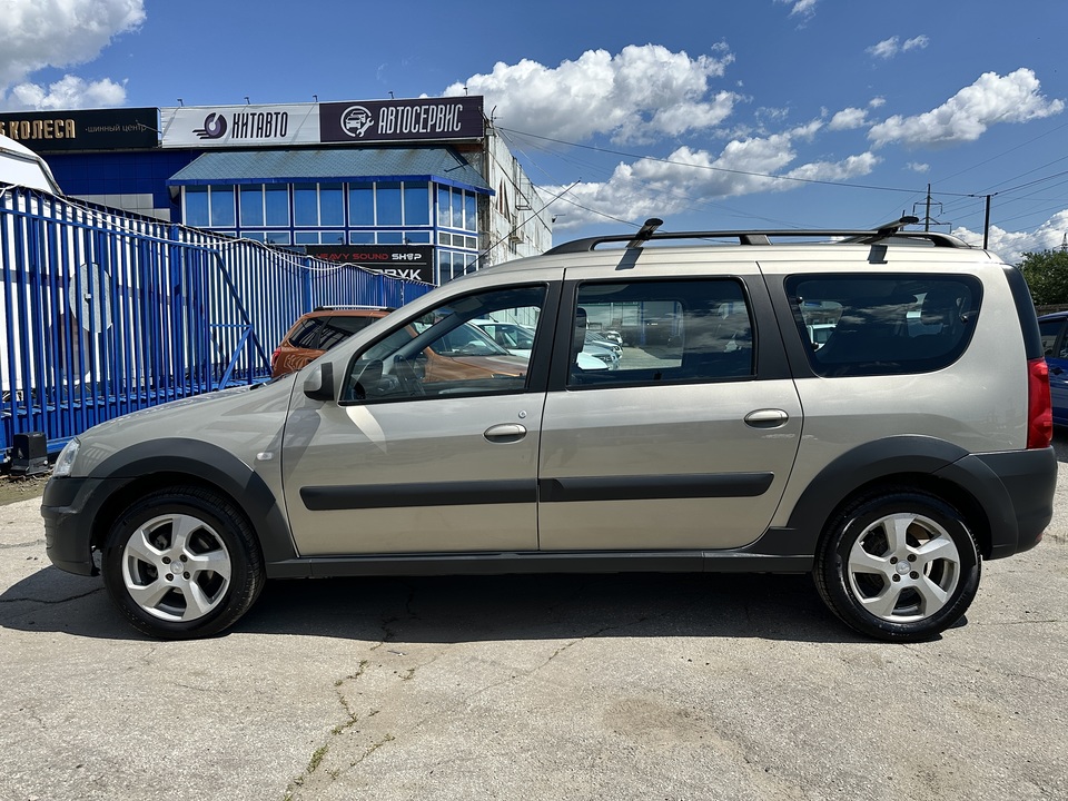ВАЗ (LADA) Largus Cross, 2017 год, 865 000 рублей, 8 фотография