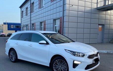 KIA cee'd III, 2019 год, 1 950 000 рублей, 17 фотография