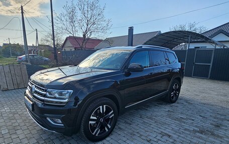 Volkswagen Teramont I, 2019 год, 2 750 000 рублей, 2 фотография
