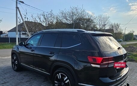 Volkswagen Teramont I, 2019 год, 2 750 000 рублей, 4 фотография