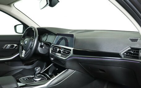BMW 3 серия, 2021 год, 3 390 000 рублей, 9 фотография