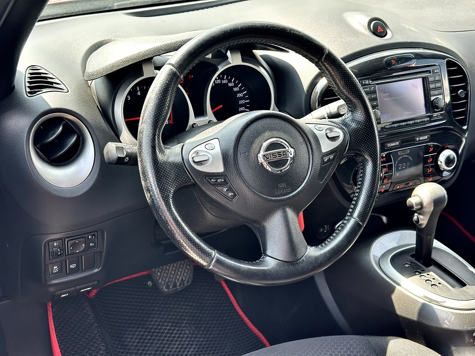 Nissan Juke YF15, 2012 год, 955 000 рублей, 14 фотография