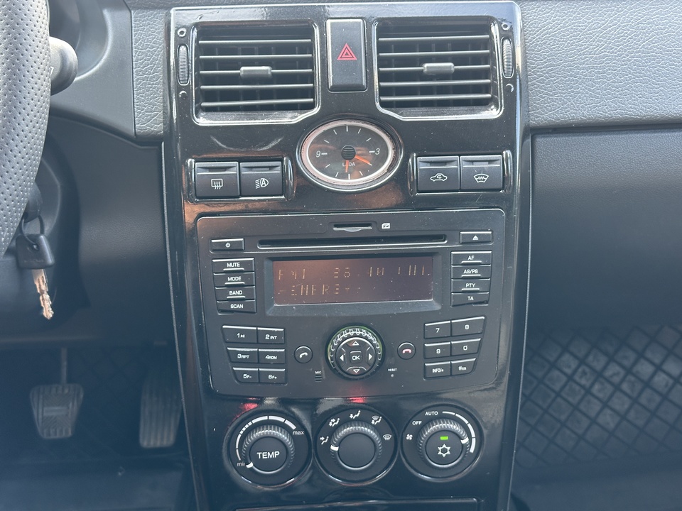 ВАЗ (LADA) Priora I, 2013 год, 499 000 рублей, 13 фотография