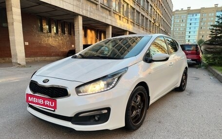 KIA cee'd III, 2015 год, 950 000 рублей, 2 фотография