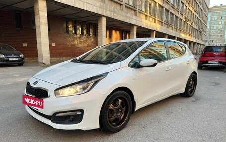 KIA cee'd III, 2015 год, 950 000 рублей, 3 фотография