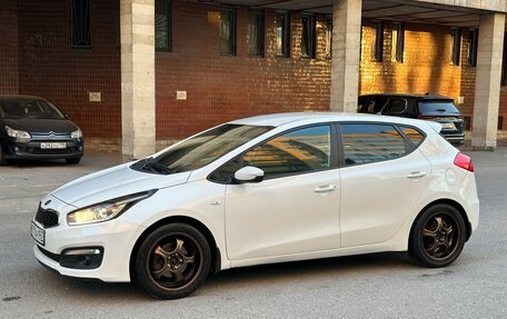 KIA cee'd III, 2015 год, 950 000 рублей, 16 фотография