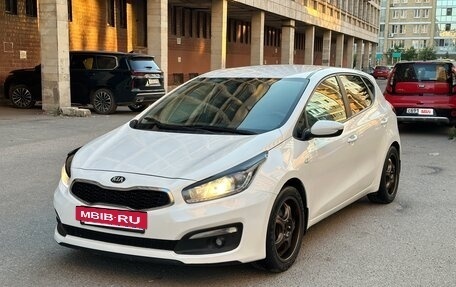 KIA cee'd III, 2015 год, 950 000 рублей, 12 фотография