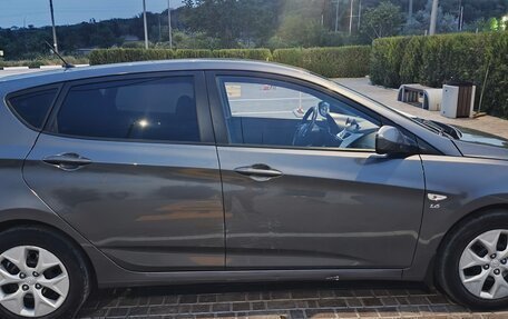 Hyundai Solaris II рестайлинг, 2015 год, 1 079 000 рублей, 7 фотография