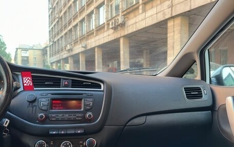 KIA cee'd III, 2015 год, 950 000 рублей, 24 фотография