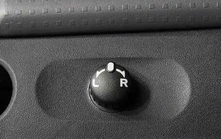 Mitsubishi Colt VI рестайлинг, 2006 год, 617 000 рублей, 14 фотография