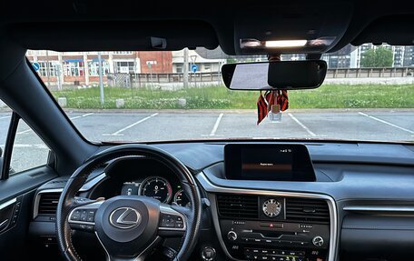 Lexus RX IV рестайлинг, 2016 год, 4 100 000 рублей, 25 фотография