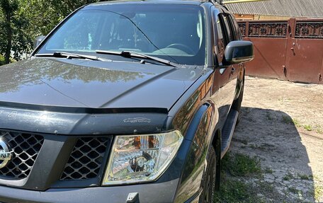 Nissan Navara (Frontier), 2007 год, 1 175 000 рублей, 4 фотография