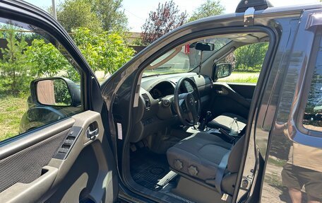 Nissan Navara (Frontier), 2007 год, 1 175 000 рублей, 15 фотография