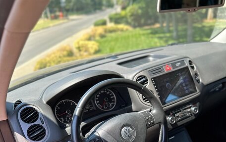 Volkswagen Tiguan I, 2010 год, 1 400 000 рублей, 6 фотография
