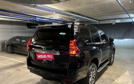Toyota Land Cruiser Prado 150 рестайлинг 2, 2019 год, 6 650 000 рублей, 4 фотография