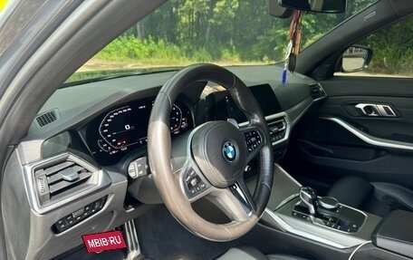 BMW 3 серия, 2019 год, 3 300 000 рублей, 14 фотография