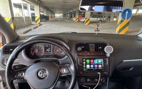 Volkswagen Polo VI (EU Market), 2015 год, 950 000 рублей, 8 фотография
