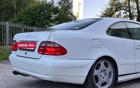 Mercedes-Benz CLK-Класс, 1998 год, 525 000 рублей, 38 фотография