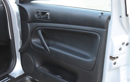 Volkswagen Passat B5+ рестайлинг, 2003 год, 1 550 000 рублей, 23 фотография