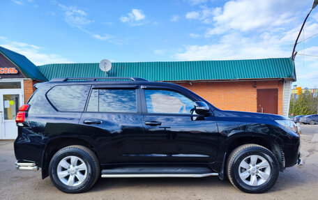Toyota Land Cruiser Prado 150 рестайлинг 2, 2020 год, 5 590 000 рублей, 6 фотография
