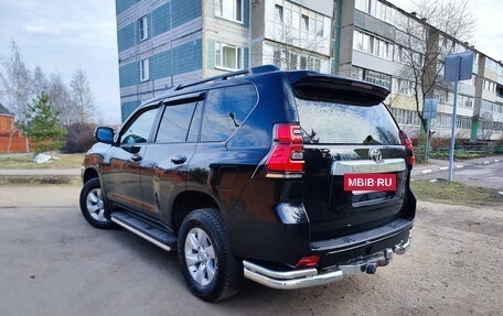 Toyota Land Cruiser Prado 150 рестайлинг 2, 2020 год, 5 590 000 рублей, 3 фотография
