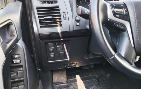 Toyota Land Cruiser Prado 150 рестайлинг 2, 2020 год, 5 590 000 рублей, 14 фотография
