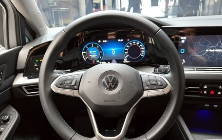 Volkswagen Golf VIII, 2022 год, 2 485 000 рублей, 4 фотография