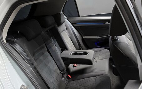 Volkswagen Golf VIII, 2022 год, 2 485 000 рублей, 11 фотография