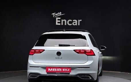 Volkswagen Golf VIII, 2022 год, 2 485 000 рублей, 6 фотография