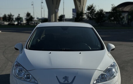 Peugeot 408 I рестайлинг, 2013 год, 600 000 рублей, 3 фотография